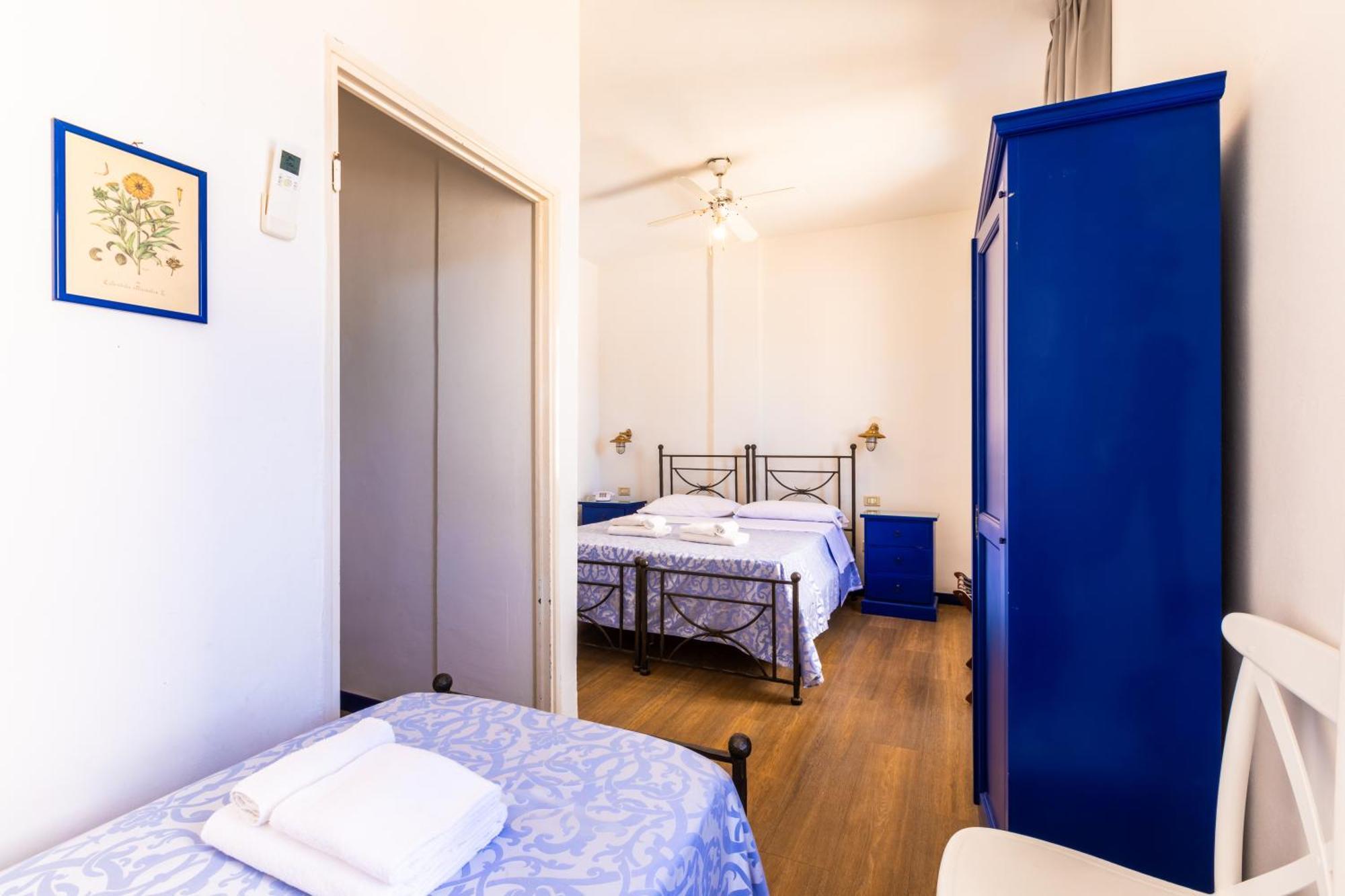 Hotel Torre Dei Borboni Ponza Bagian luar foto