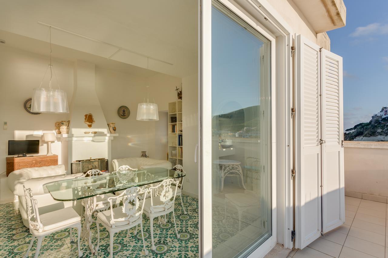 Hotel Torre Dei Borboni Ponza Bagian luar foto